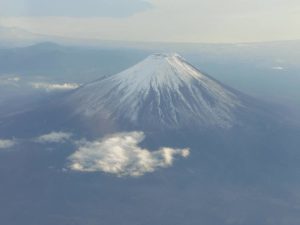 飛行機から見た富士山_181125